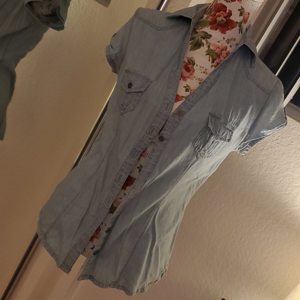 Not denim top (missing buttons as pic shows)